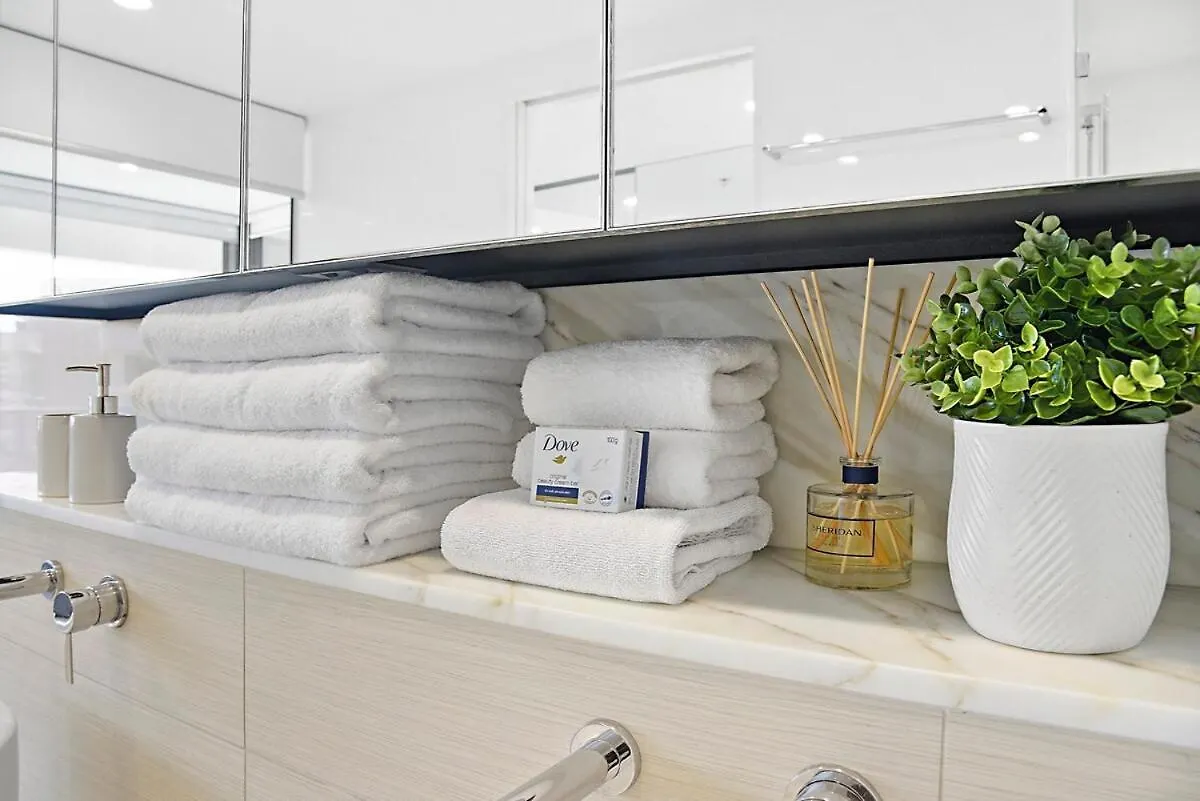 Apartment Luxe By The Beach At Oracle 11306 Gold Coast